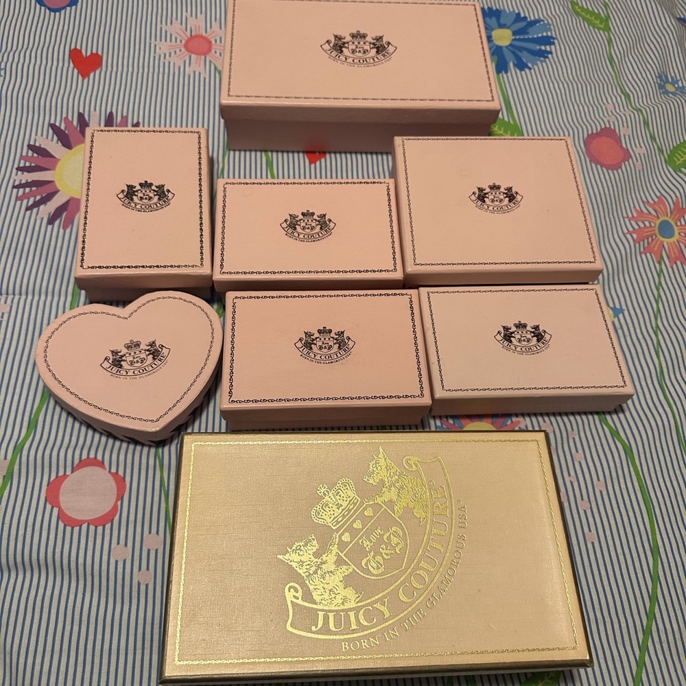 Juicy couture boxes